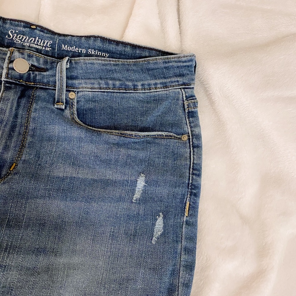 ☼ NWOT distressed skinny jeans - Picture 9 of 14